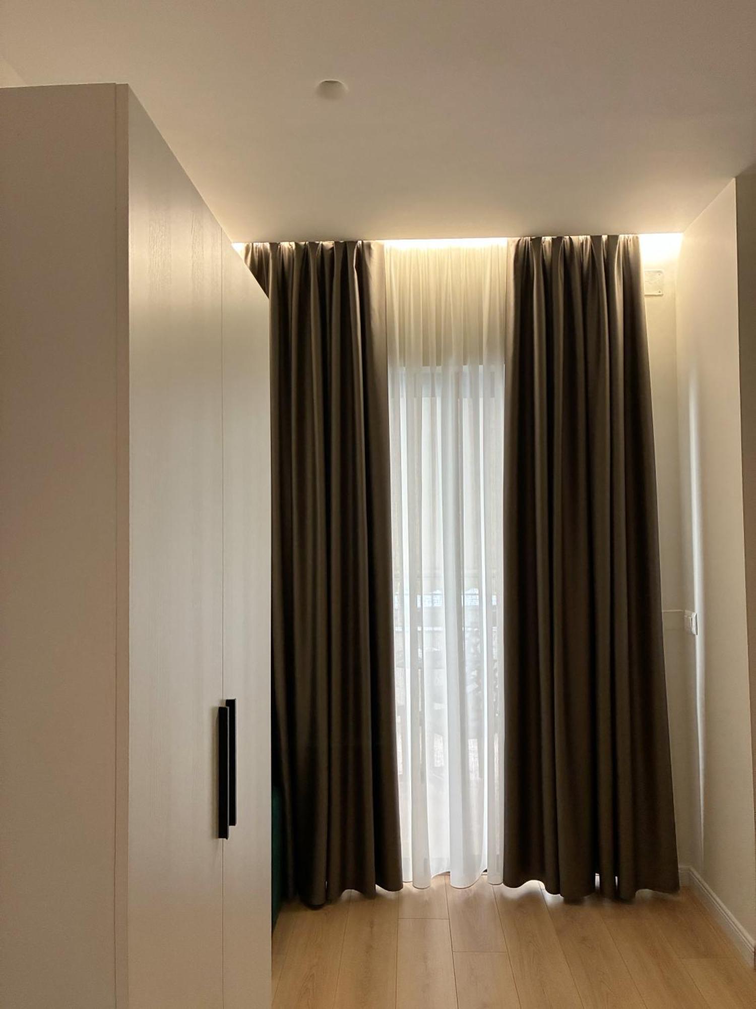 Clinton Tirana Inn מראה חיצוני תמונה